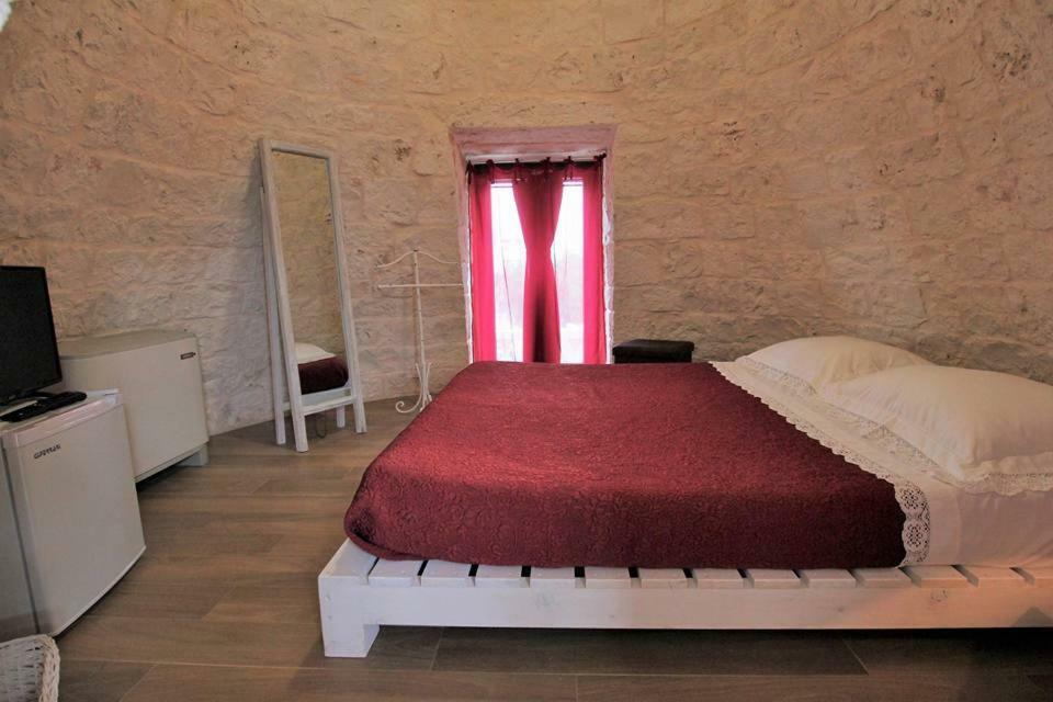 Agriturismo Grotta Di Figazzano Cisternino Eksteriør bilde